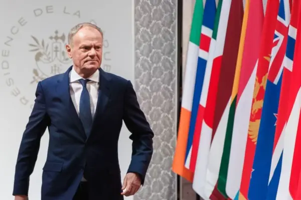 Туск заявив про затримання у Варшаві агента РФ, який готував замах на громадянина США й України