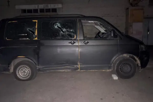 У Луцьку 20 серпня: що відомо про напад 30 осіб на військових ТЦК біля арки