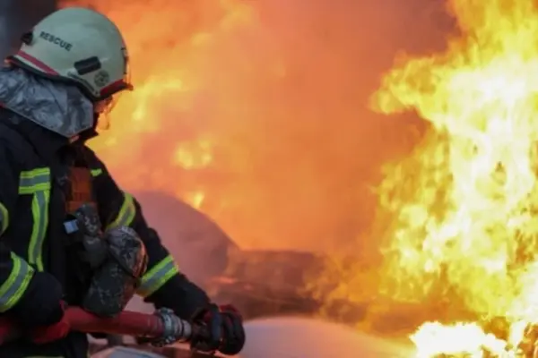 Конотоп після удару 24 серпня: знищений автопарк і відсутність газу