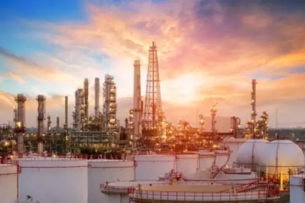 ЯНОС 17 вересня: установка АВТ-3, власники Славнефть та відсутність пального на біржі