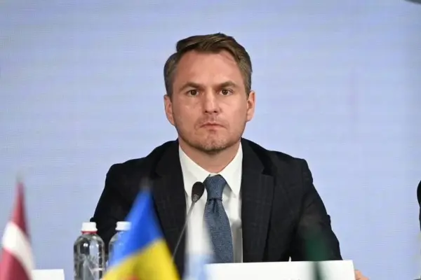 Хронологія 14 вересня: виїзд Кравченка, підозра Кривоносу, вимога Зеленського